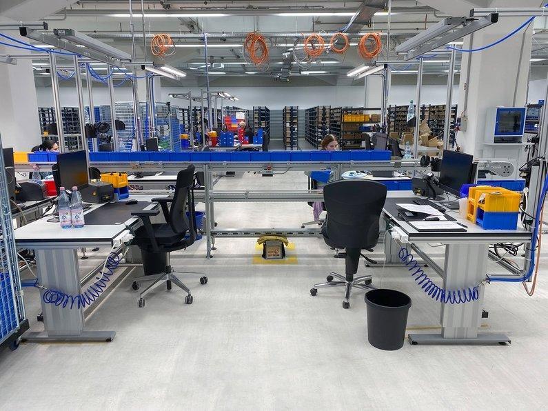 Device refurbishment working station